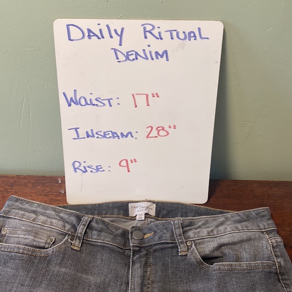 Daily / Ritual denim - Picture 4 of 7